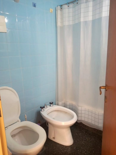 Imagen 7 de 11 de Venta / Departamento 2 Ambientes A La Calle Con Cochera / Mar Del Plata