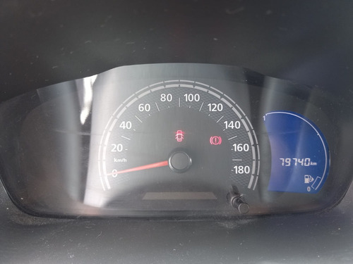 Imagem 5 de 9 de Kwid Zen 1.0 2019 Branco Completo Ipva 2022 Pago