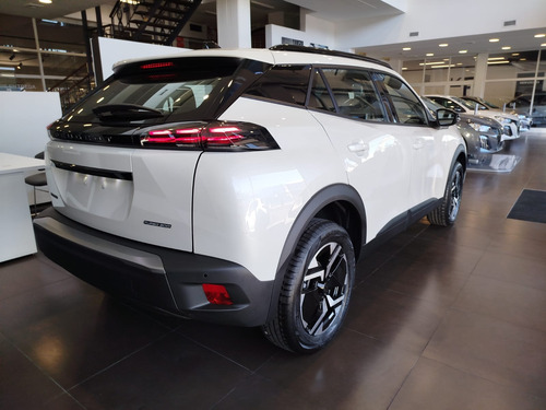 Peugeot 2008 1.0T Allure