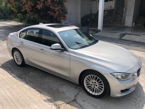 BMW Serie 3 2.0 320i Luxury Line At