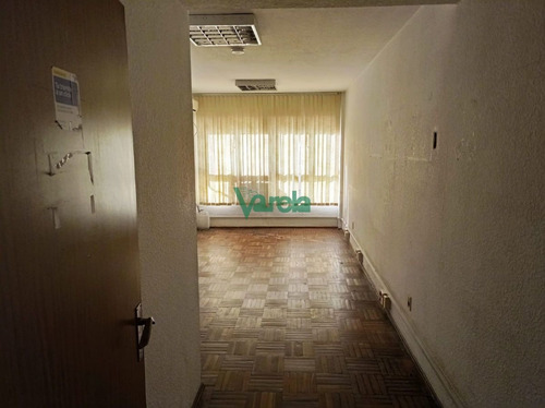 Imagen 7 de 20 de Alquiler Oficina Centro, 350 M2 - Montevideo Centro Montevideo