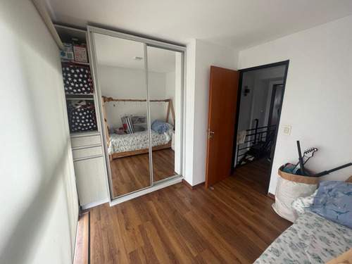 Departamento De 3 Ambientes Con Cochera