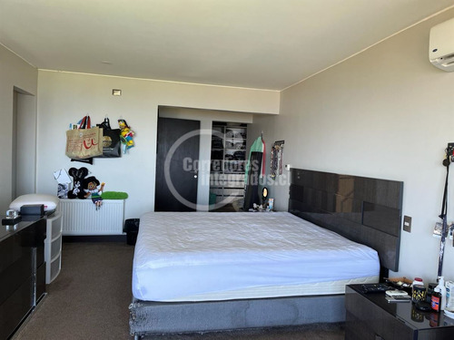 Casa En Venta De 6 Dorm. En Santo Domingo