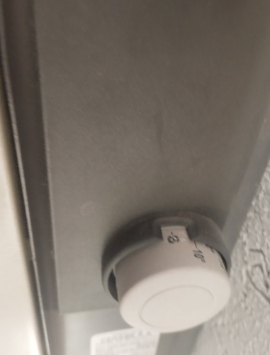 Calefactor A Gas Eskabe S21 Tb 3 Mf - Titanio C / Termostato Marfil (Usado)