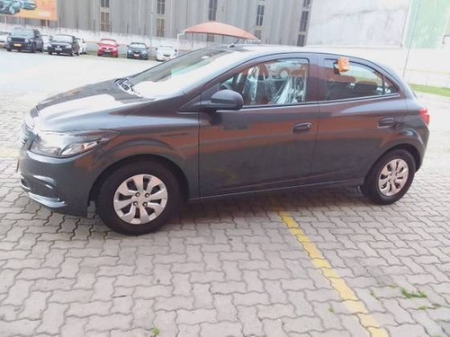 Imagem 9 de 10 de Chevrolet Onix 1.0 Mpfi Joy 8v Flex 4p Manual
