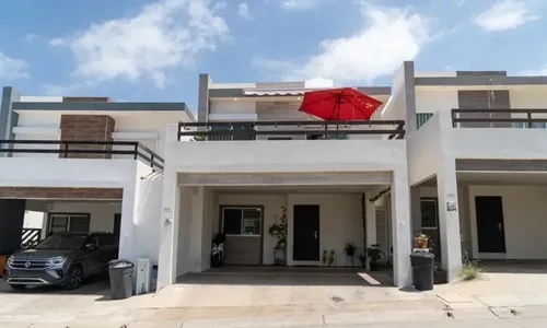 Casa En Venta En Culiacán Eo