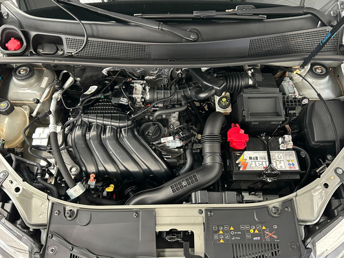 Logan 2021 Automatico Cvt 1.6 Completo