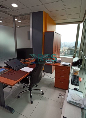 Oficina En Arriendo En Las Condes