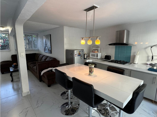 Casa En Venta En Lomas De Cuernavaca