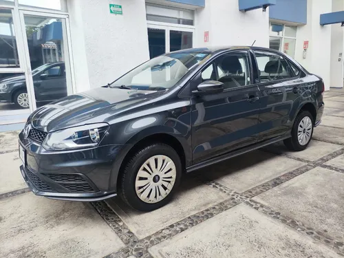 Volkswagen Vento 1.6 Starline At