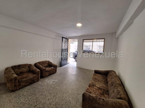 Apartamento En Venta En La Alta Florida Gg