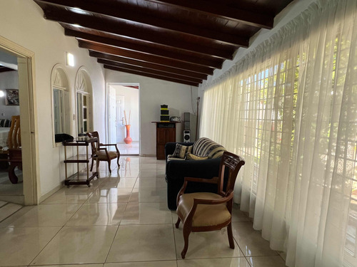 Casa En Venta Av Cancamure Cumana Ideal Para Posada Restaura