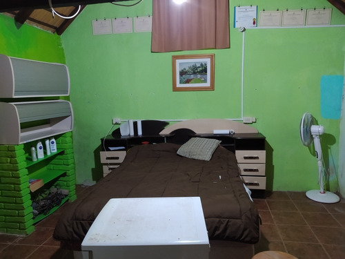 Casa De 1 Dormitorio Amplio Con Anexo
