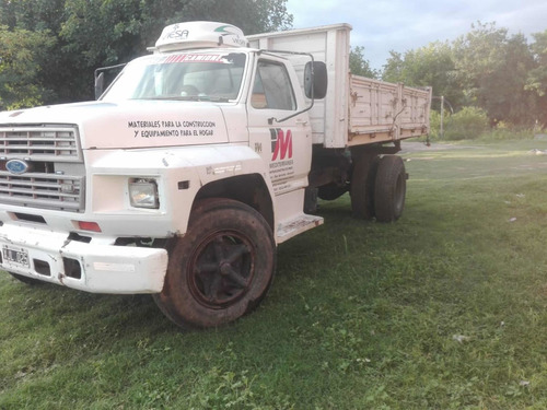 Ford F700
