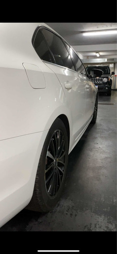 Volkswagen Vento 2.0 Sportline Tsi 200cv Bi-xenon Dsg 2013