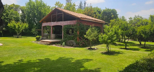 Parcela Con Casa En Arriendo En Isla De Maipo