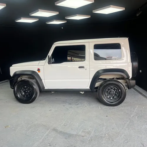 Suzuki Jimny 1.3 JLX 4x4 MT