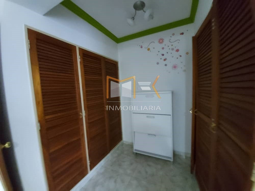 Imagen 16 de 28 de Mk Inmobiliaria Vende Precioso Apartamento De Lujo En La Urbanización Los Salias San Antonio De Los Altos / Manuel 04122064254