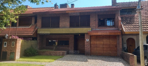 Casa Chalet En Venta En Santa Rita, San Isidro, G.b.a. Zona Norte