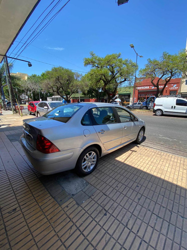 Peugeot 307 2008 1.6 Sedan Xt 110cv