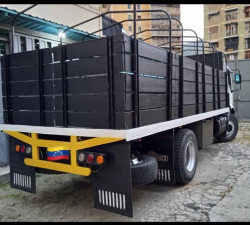 Camion Plataforma Volvo Vm260