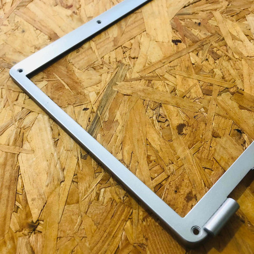 Imagem 5 de 5 de Moldura Da Tela Carcaça Notebook Dell Inspiron 1525