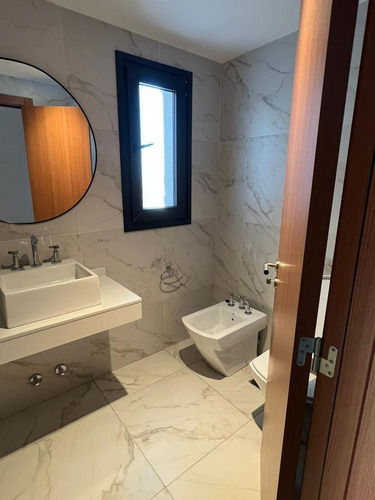Departamento En Venta 7 38 Y 39 Abes Victoria