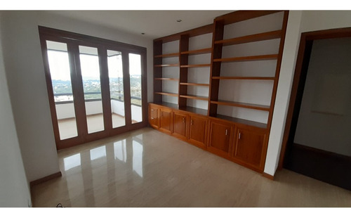 Venta Alquiler Apto Colinas Del Tamanaco 255m2 4h+s/5b+s/3p