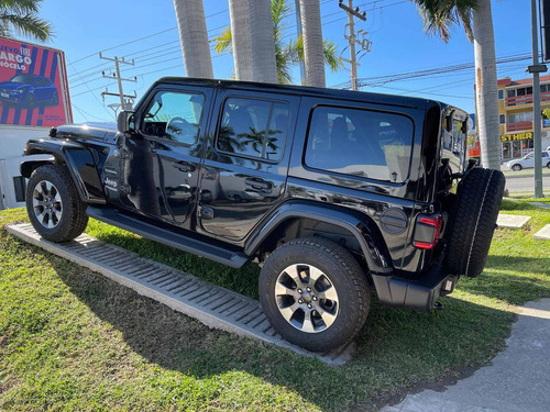 Imagen 9 de 13 de Jeep Wrangler Sahara Mild Hybrid