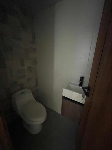 Imagen 10 de 10 de Apartamento En Venta En El Millón, Cercano A Sectores Bella Vista, Evaristo Morales, Las Praderas, Los Prados