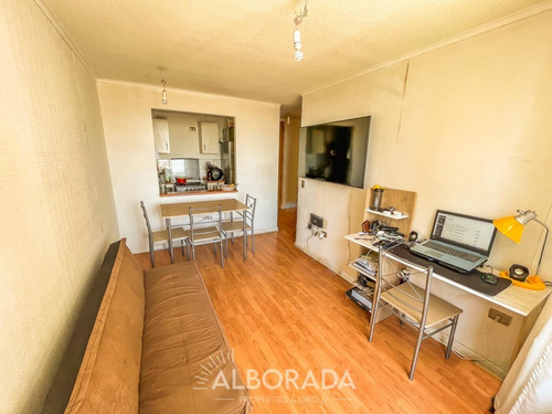Imagen 3 de 9 de Se Vende Departamento En Concepcion