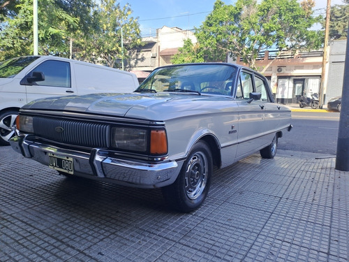 Imagen 2 de 25 de Ford Falcon Futura Sp