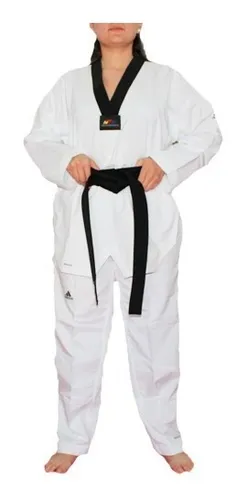 Equipo de taekwondo adidas top