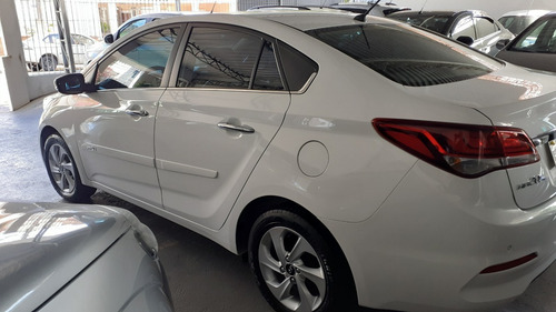 Imagem 4 de 7 de Hb20 Sedan 1.6 Premium Aut