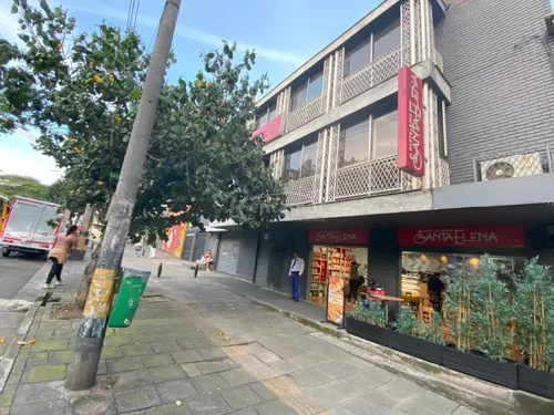 Edificio En Venta En El Poblado. Cod V776167