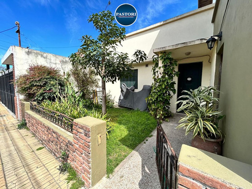 Venta De Casa En Martinez Dividida En Dos Unidades