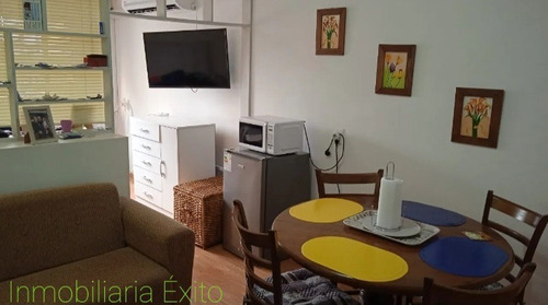 Imagen 19 de 20 de Vendo Monoambiente 29m2, Centro De Mvd Piso 9. G.c $ 3.500