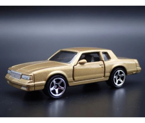 Vehiculo de Juguete Matchbox Moving Parts 1988 Chevrolet Monte Carlo Ls Mattel