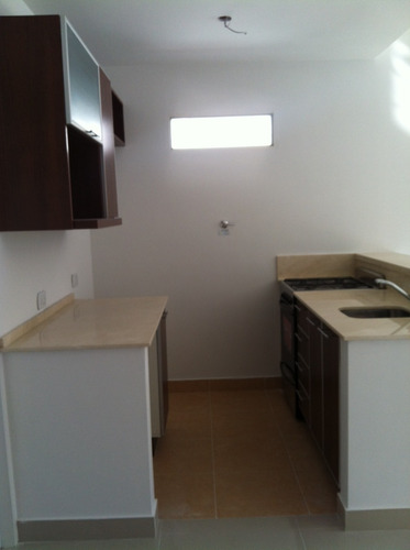 Oportunidad - Dueño Directo - Alquiler 2 Ambientes C/cochera /apto Profesional