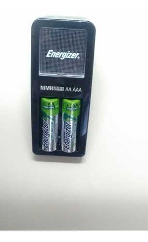 Imagen 2 de 4 de Cargador Energizer Mini 2 Pilas Aa Aaa Incluye 2 Aa Lomas