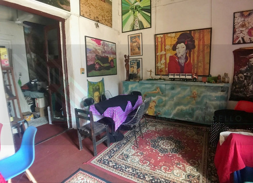 Local Comercial En Pleno Barrio Histórico