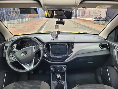 Taxi Faw R7 Suv 1.6