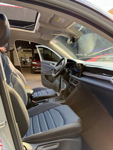 Volkswagen Taos 1.4 Tsi Highline At