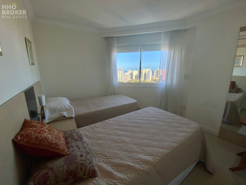 Imagen 7 de 20 de Apartamento En Alquiler De 2 Dormitorios En Mansa Casino Tower - Punta Del Este Mansa