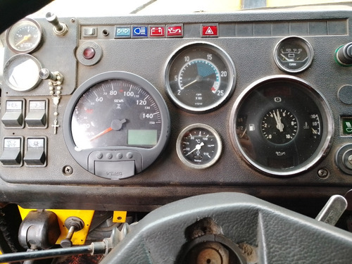 Imagem 3 de 12 de Mercedez Benz L 1313 4x2