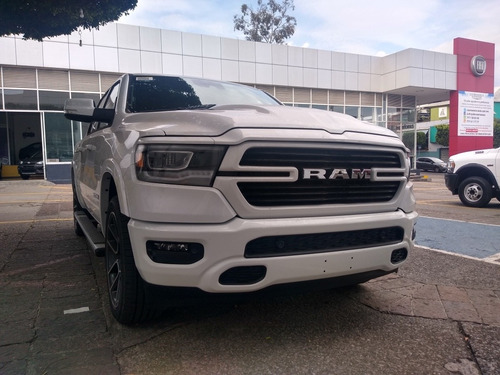 Ram Ram 1500 2021 5.7 Mild-hybrid Laramie Sport Crew Cab 4x4