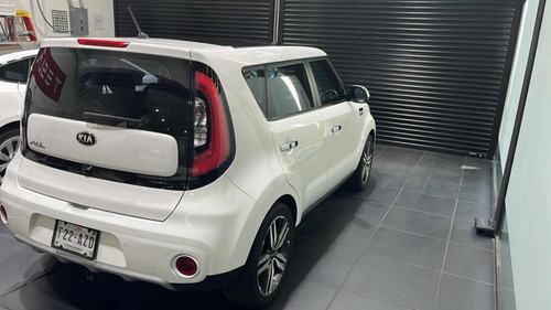 Kia Soul Ex pack AT