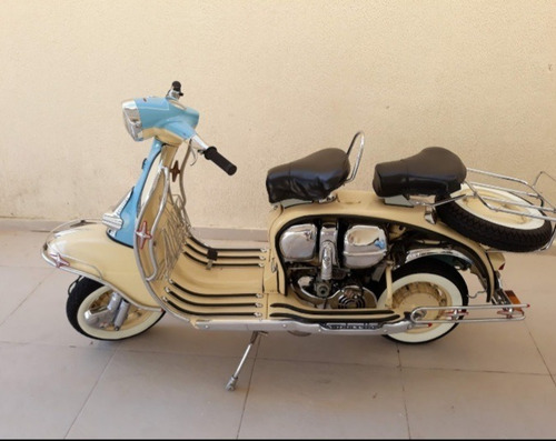 Moto Li