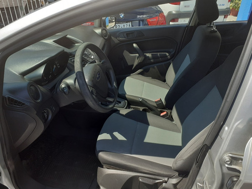 Imagen 2 de 14 de Ford Fiesta 1.6 S Sedan At