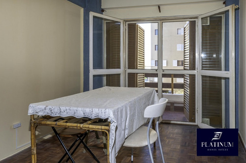 Imagen 4 de 30 de Vende Amplio Departamento Sobre Av. Belgrano Al 2000